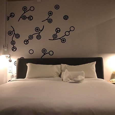 Bedspread Hostel (Adults Only) Банкок Екстериор снимка